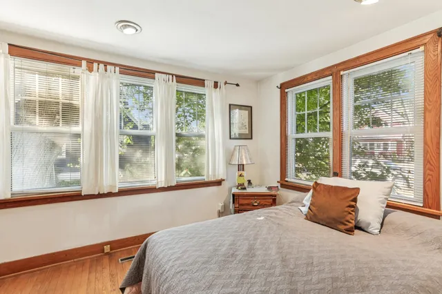 $274,000 | 325 Warren Avenue, Reedsburg, WI 53959