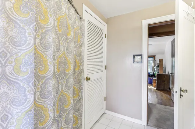 $274,000 | 325 Warren Avenue, Reedsburg, WI 53959