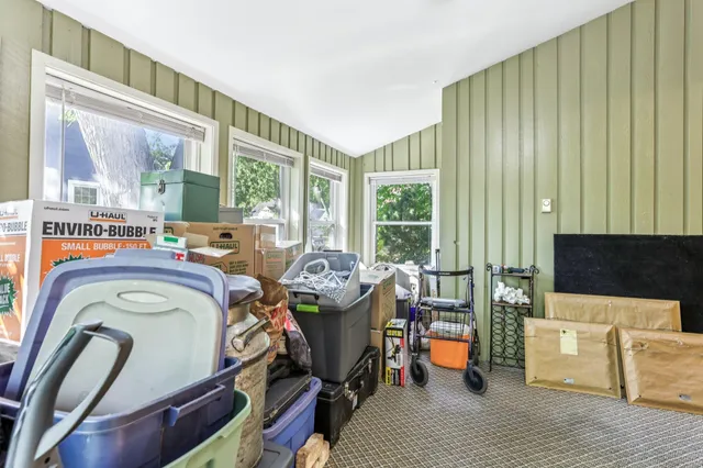 $274,000 | 325 Warren Avenue, Reedsburg, WI 53959