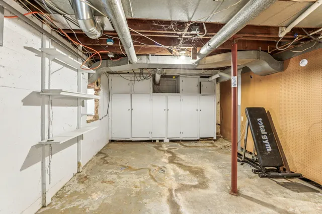 $274,000 | 325 Warren Avenue, Reedsburg, WI 53959