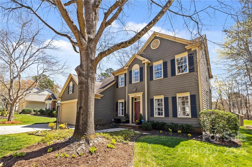 7407 Reedy Creek Road Charlotte, NC 28215 - Photo 2 of 46