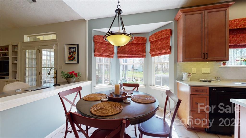 7407 Reedy Creek Road Charlotte, NC 28215 - Photo 23 of 46