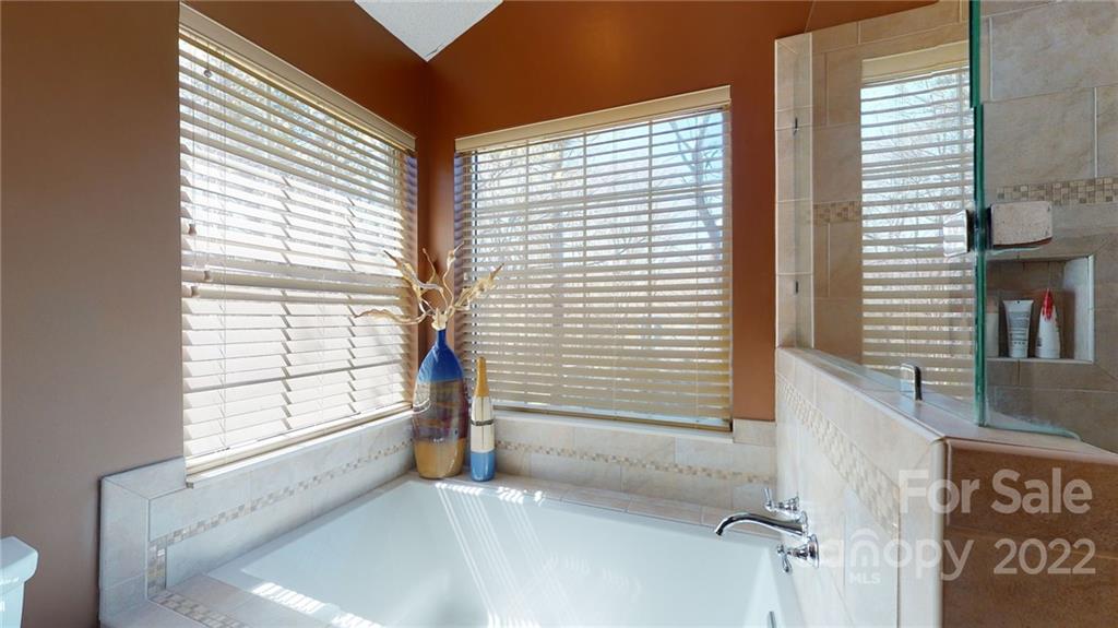 7407 Reedy Creek Road Charlotte, NC 28215 - Photo 31 of 46