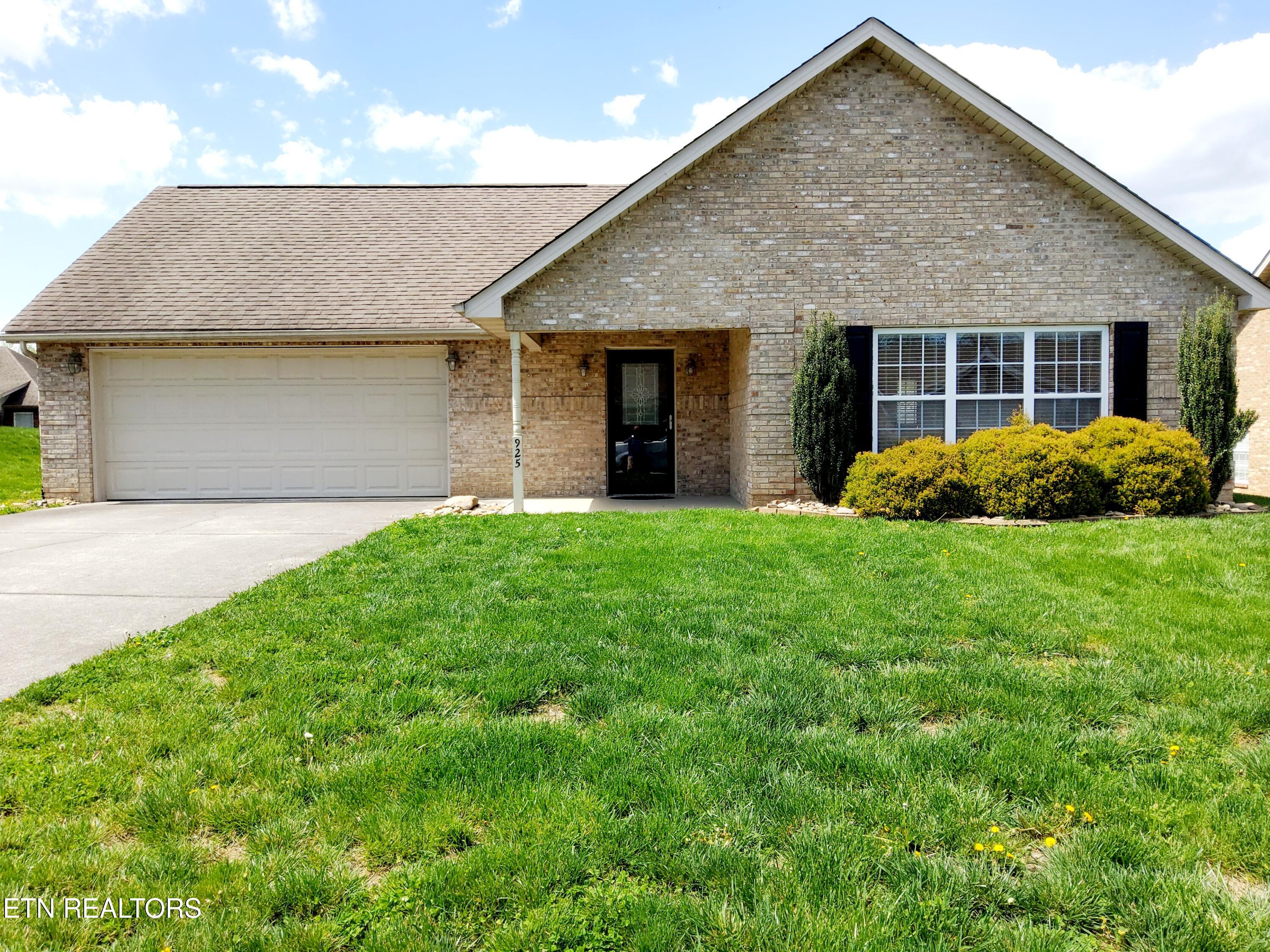 925 Elsborn Ridge Road Maryville, TN 37801 - Photo 1 of 24 Welcome Home!!