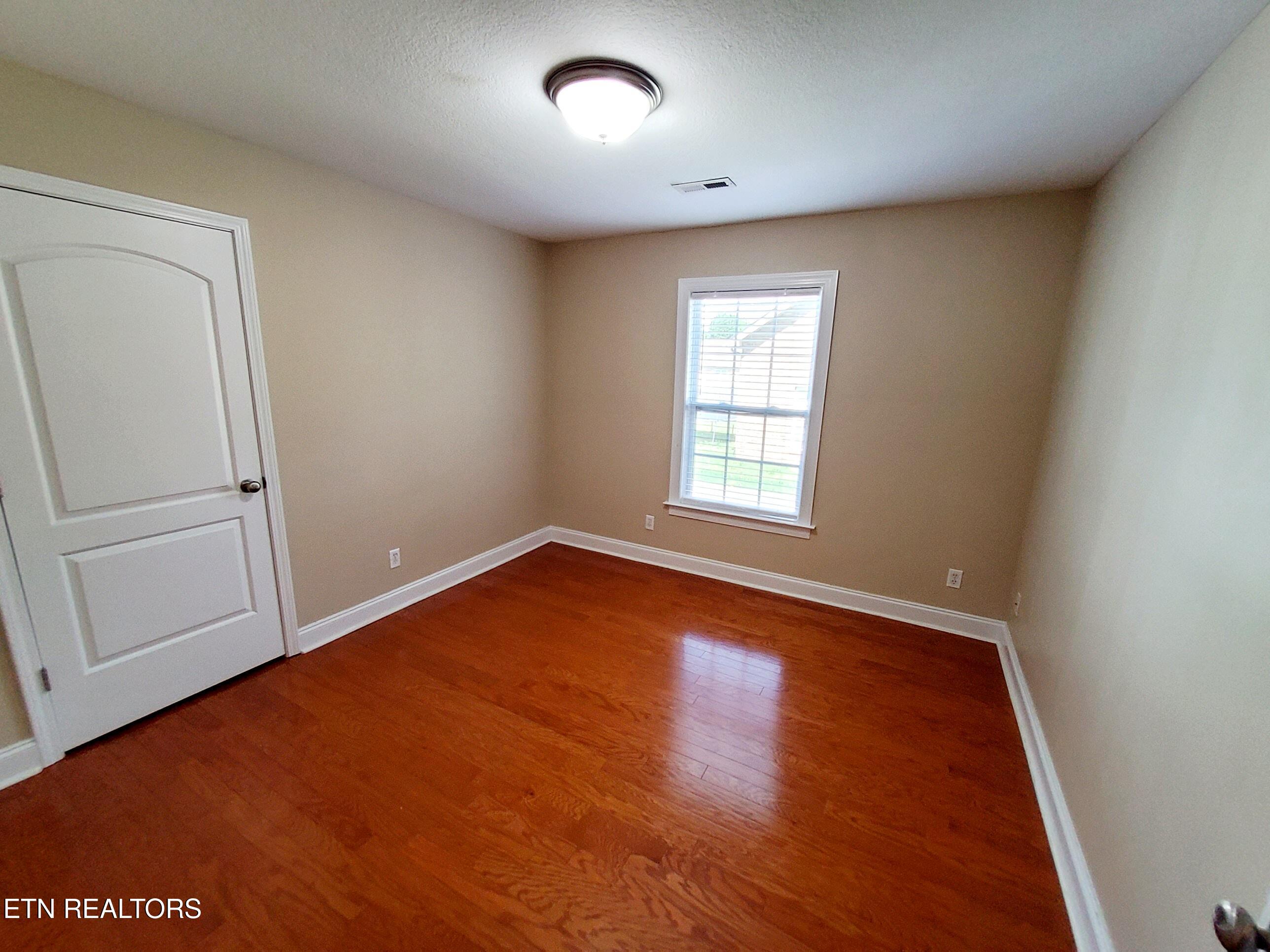 925 Elsborn Ridge Road Maryville, TN 37801 - Photo 13 of 24 Bedroom 1