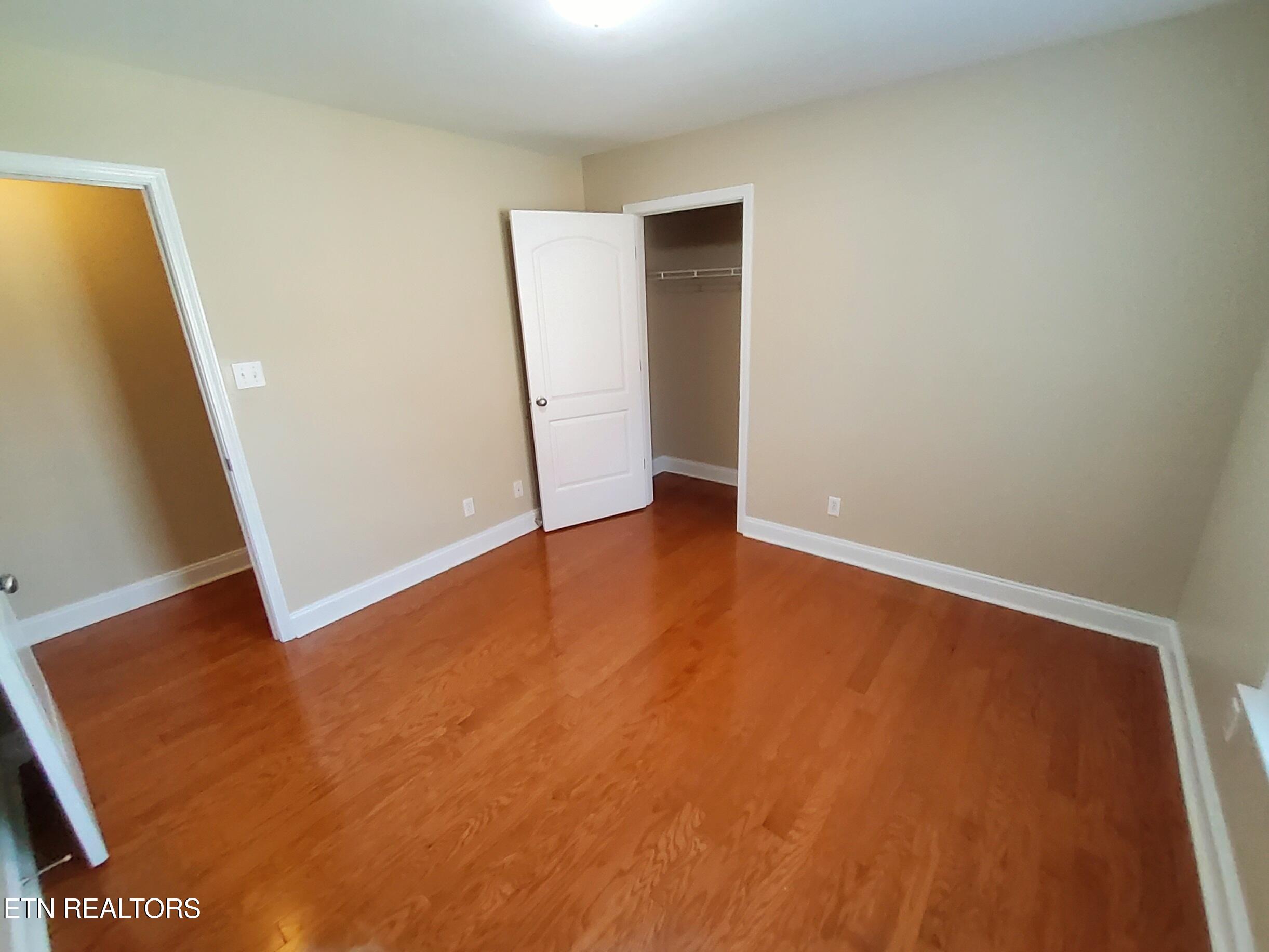 925 Elsborn Ridge Road Maryville, TN 37801 - Photo 14 of 24 Bedroom 1