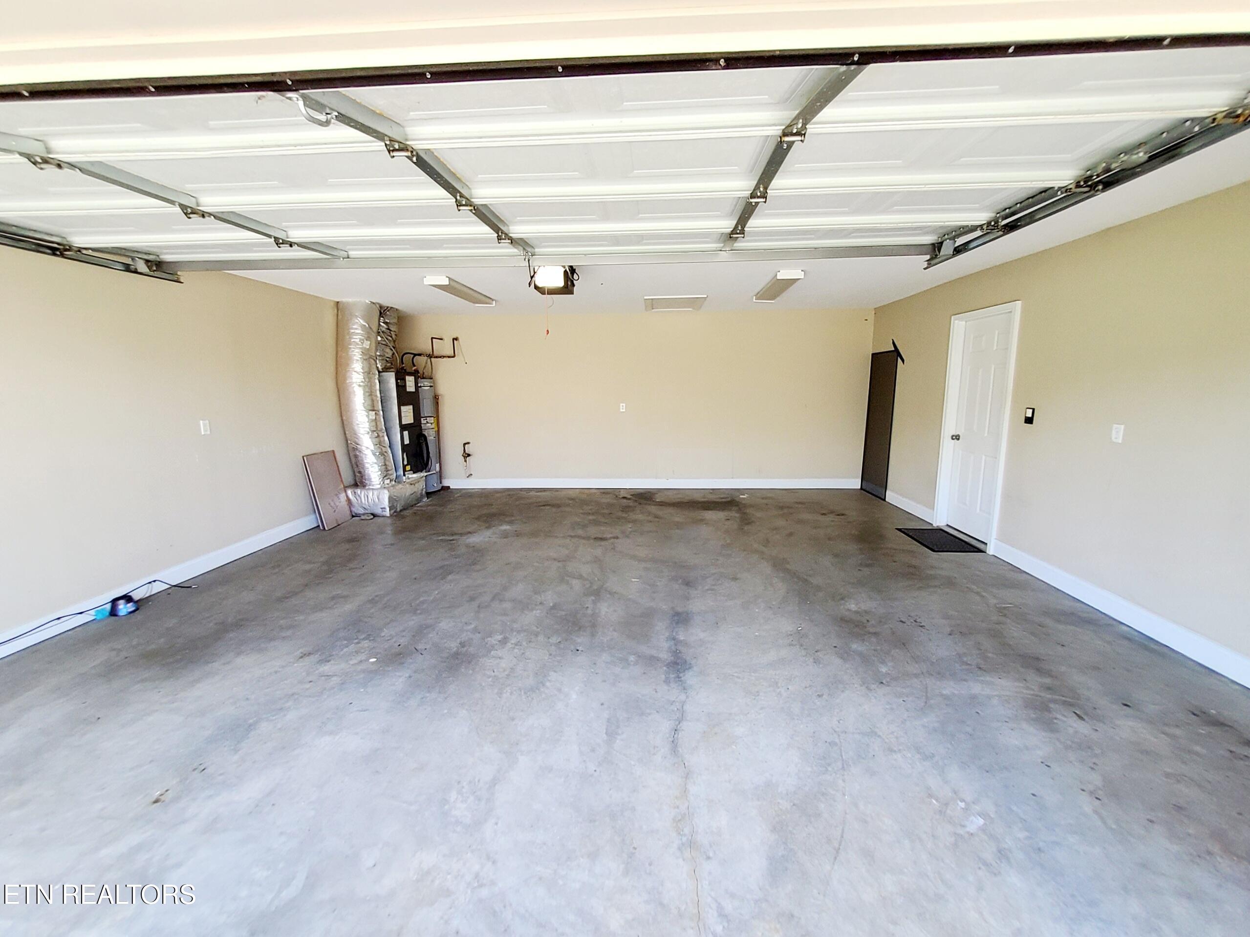 925 Elsborn Ridge Road Maryville, TN 37801 - Photo 24 of 24 2 Car Garage!