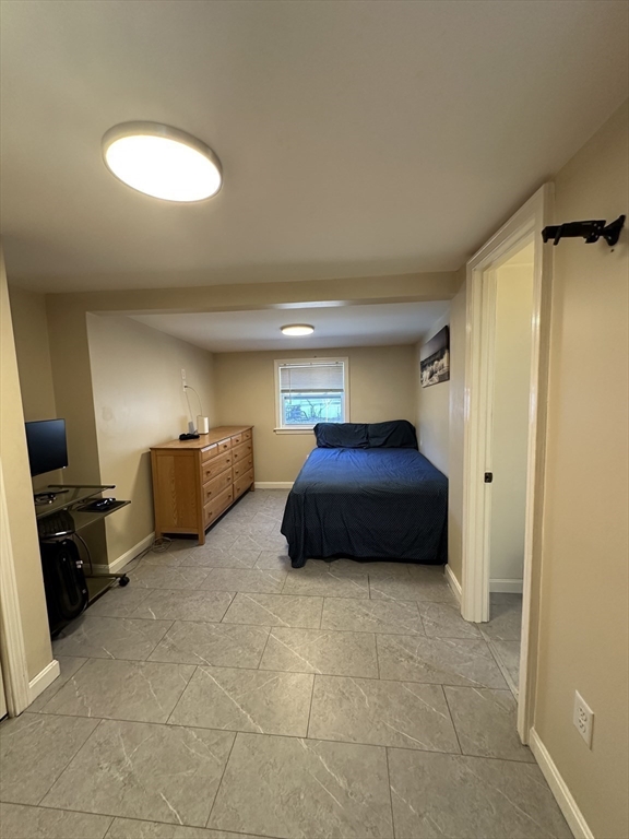 22 Chesapeake Road Holbrook, MA 02343 - Photo 13 of 23