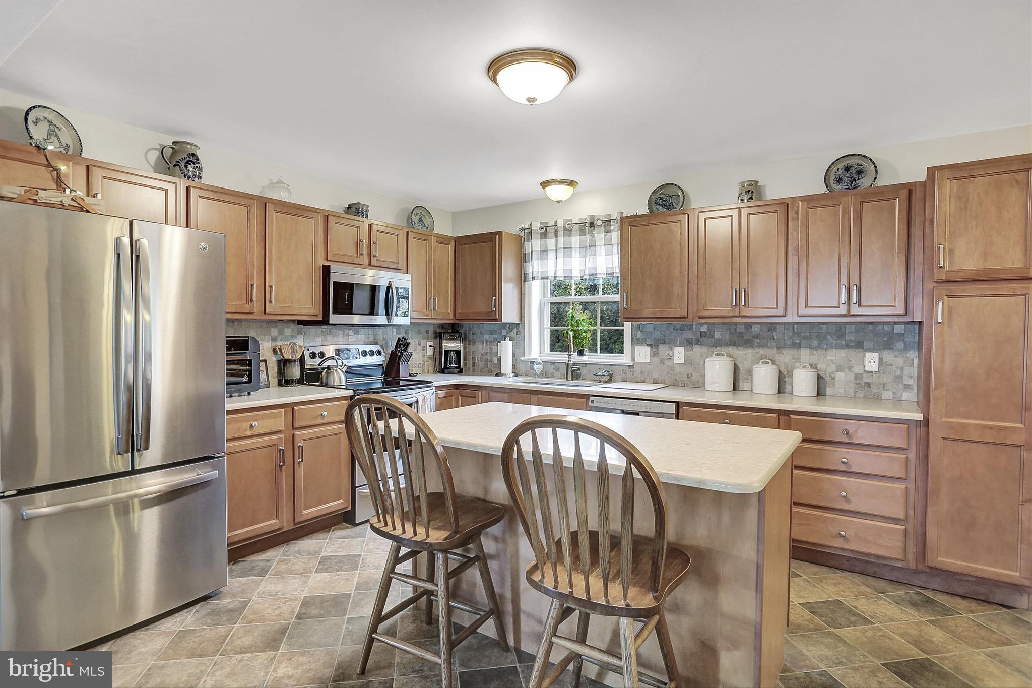 44 Edgewood Drive Lititz, PA 17543 - Photo 14 of 56
