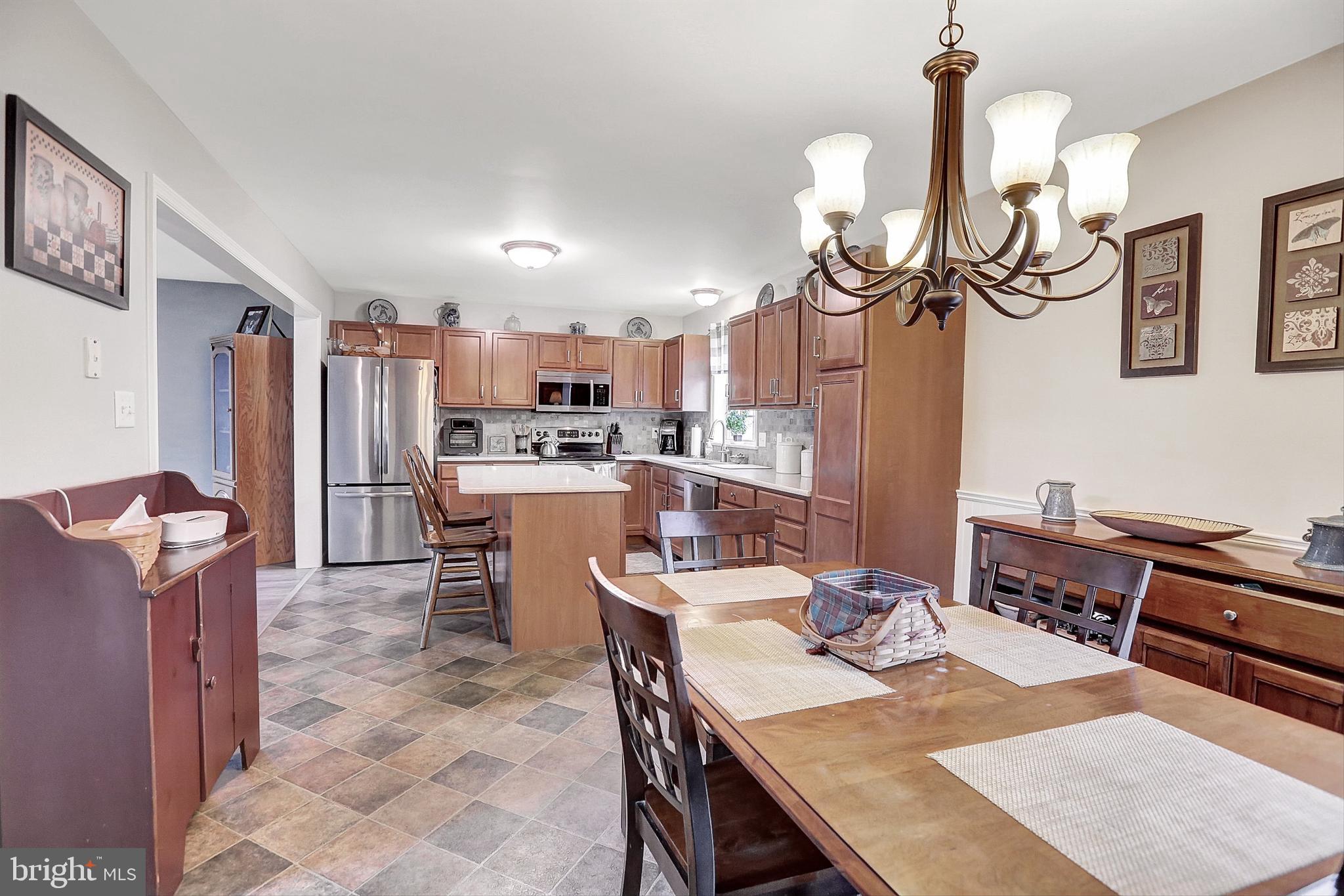 44 Edgewood Drive Lititz, PA 17543 - Photo 18 of 56
