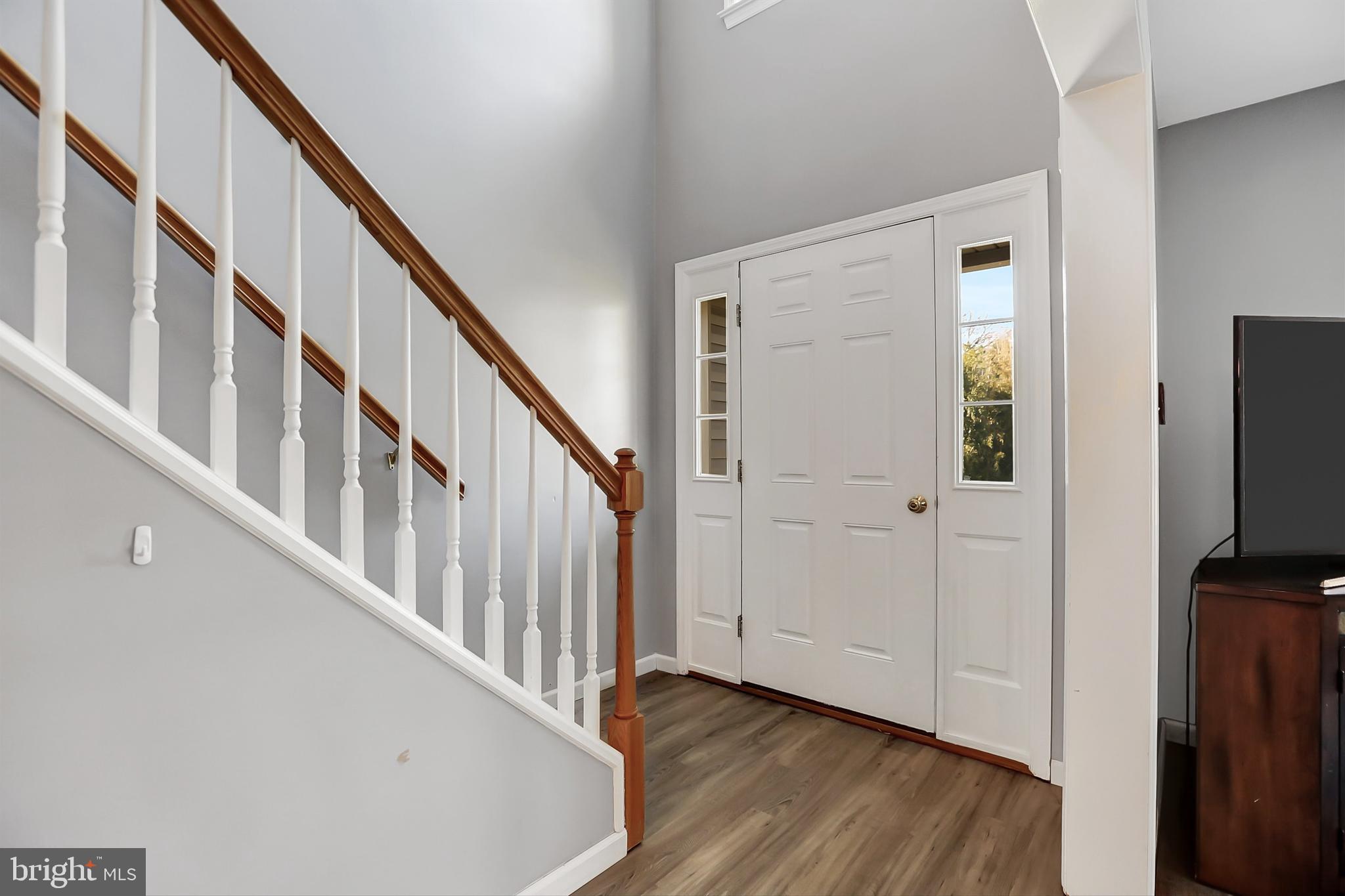 44 Edgewood Drive Lititz, PA 17543 - Photo 7 of 56