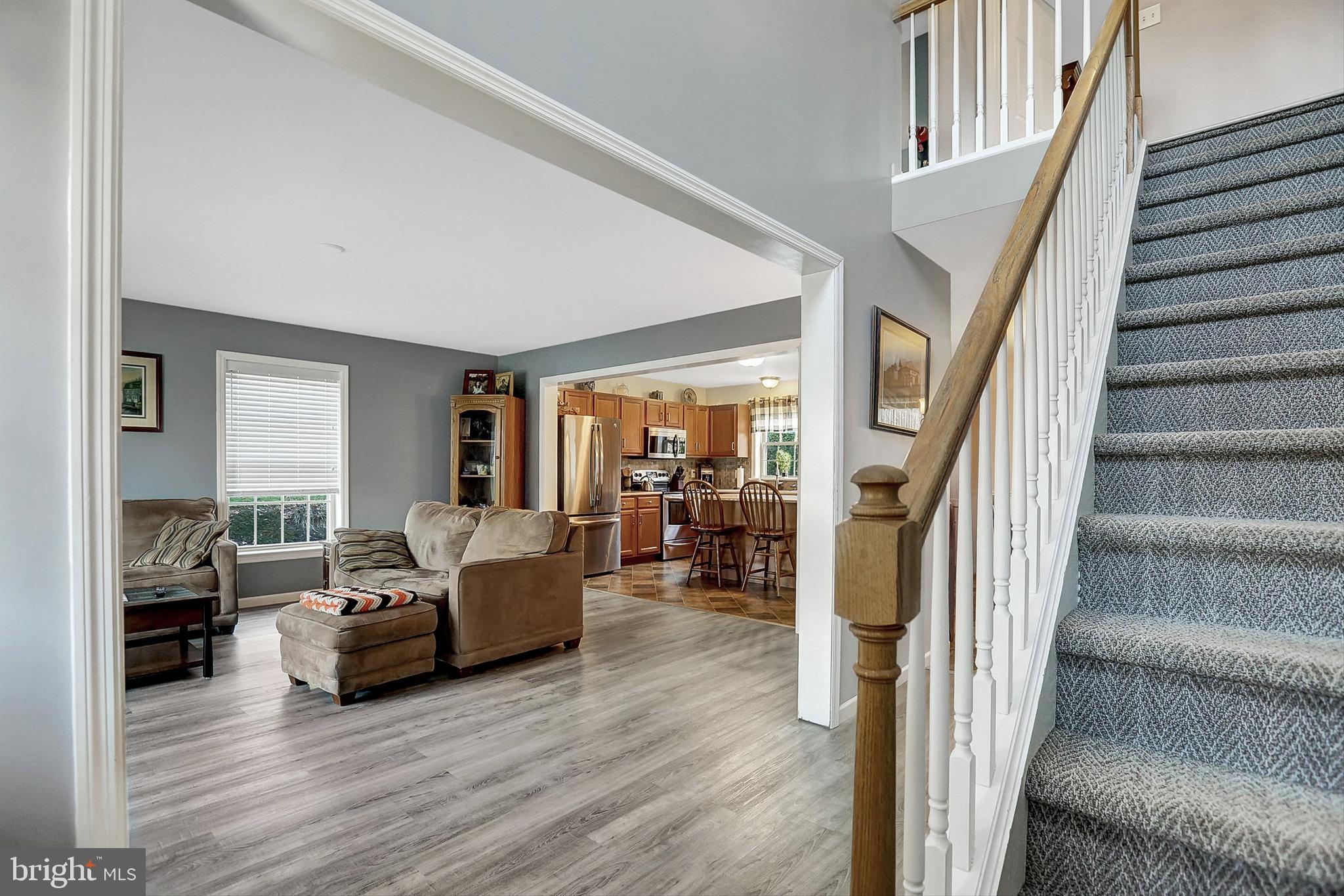 44 Edgewood Drive Lititz, PA 17543 - Photo 8 of 56