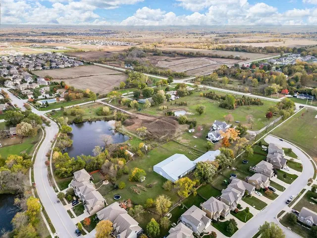 $550,000 | 16572 South Ridgeview Road, Olathe, KS 66062