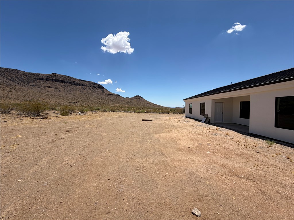 460 Kelvin Road Golden Valley, AZ 86413 - Photo 41 of 44
