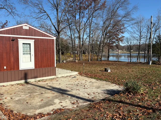 $90,000 | 1060 West Walnut Drive, Kingman, IN 47952