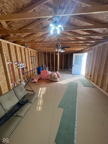 $90,000 | 1060 West Walnut Drive, Kingman, IN 47952