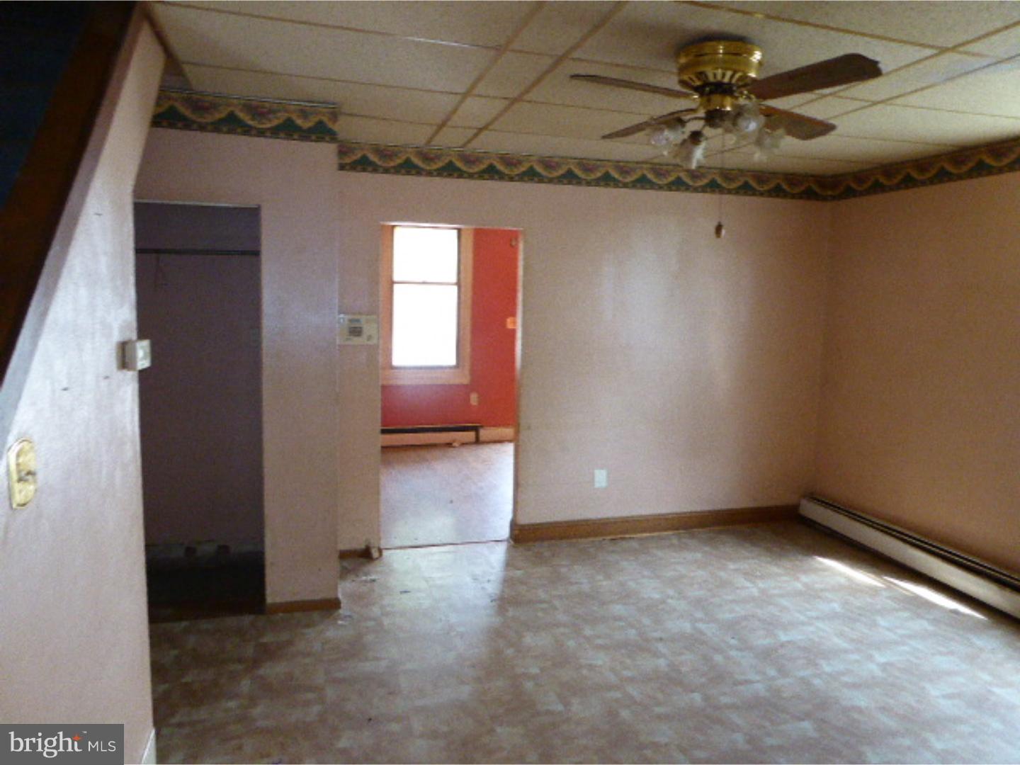 142 Hall Street Spring City, PA 19475 - Photo 2 of 8 Gallery Image 2