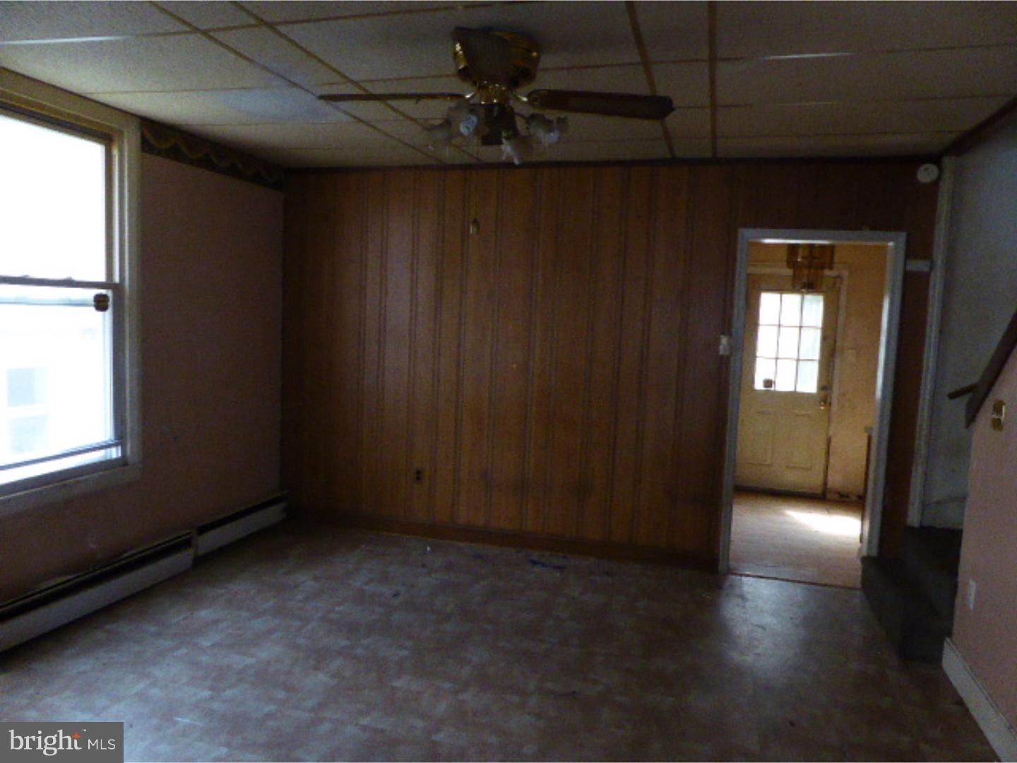 142 Hall Street Spring City, PA 19475 - Photo 4 of 8 Gallery Image 4