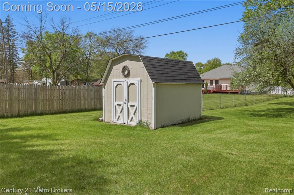 5457 North Seymour Road Flushing, MI 48433 - Photo 41 of 43