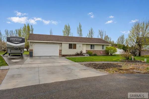 $385,000 | 4020 Gateway Circle, Ammon, ID 83406