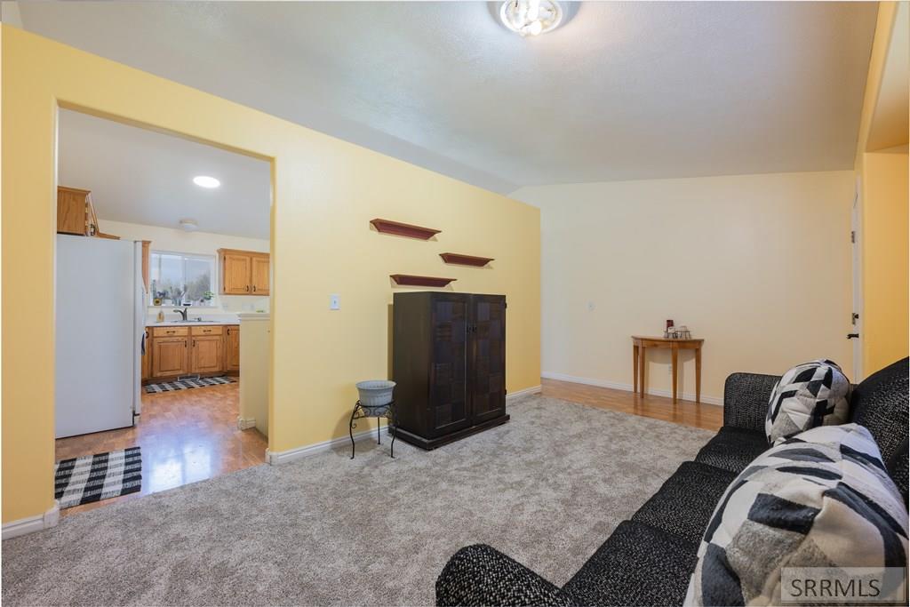 4020 Gateway Circle Ammon, ID 83406 - Photo 12 of 43