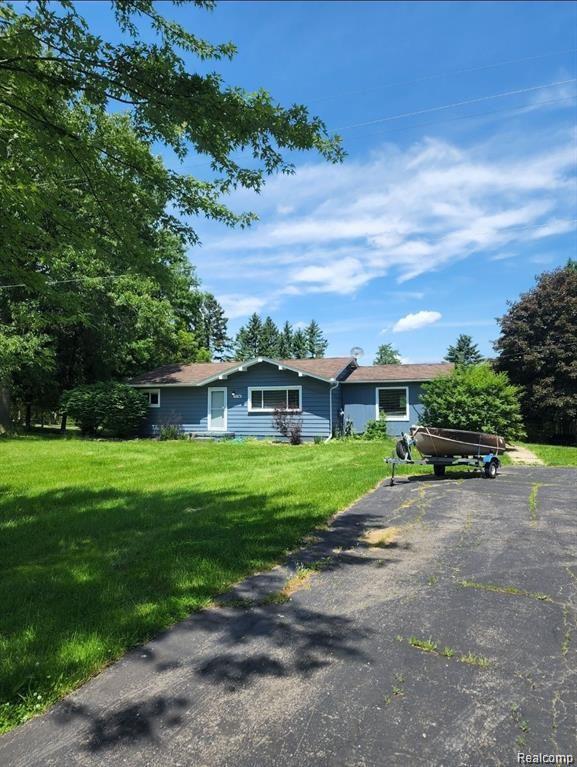 5134 Hegel Road Goodrich, MI 48438 - Photo 1 of 9 Gallery Image 1