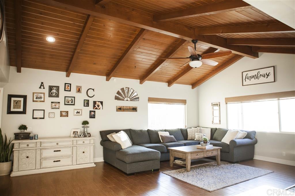949 Quail Knoll Road Fallbrook, CA 92028 - Photo 8 of 19 Gallery Image 8