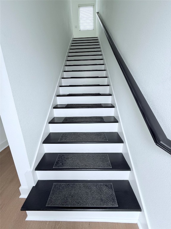 1417 Kramer Lane, Unit 20 Austin, TX 78758 - Photo 11 of 14 View of stairway