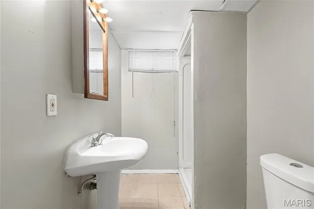 $194,000 | 425 Jana Drive, Florissant, MO 63031