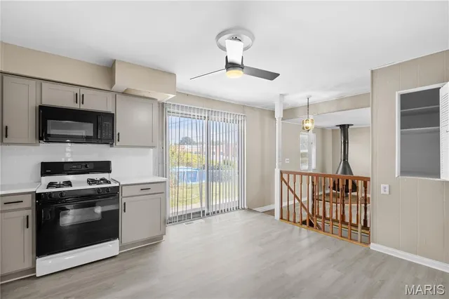 $194,000 | 425 Jana Drive, Florissant, MO 63031