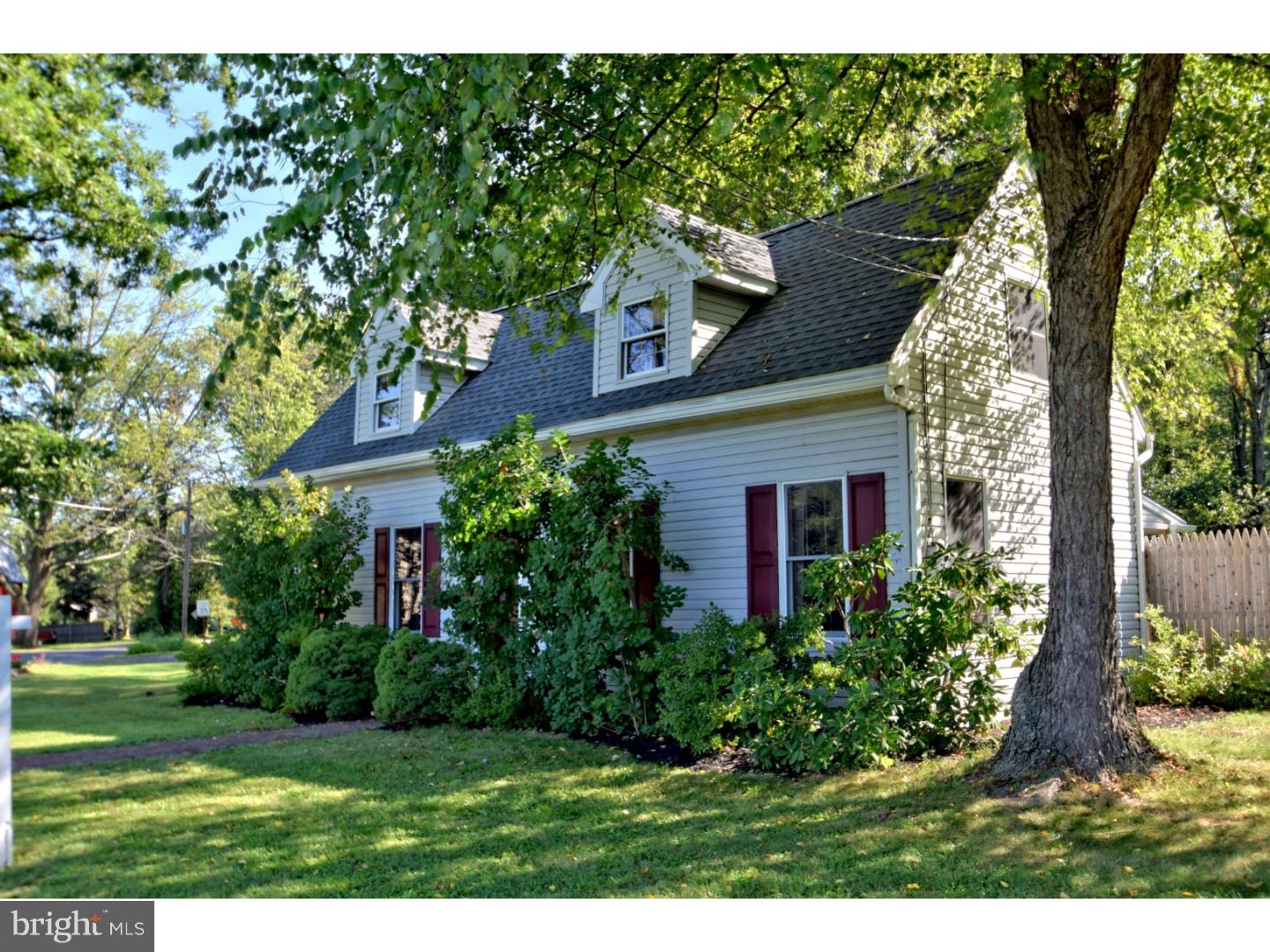501 Middle Road Perkasie, PA 18944 - Photo 1 of 24 Exterior Front