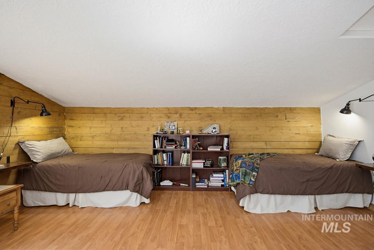 461 Hilltop Road Cascade, ID 83611 - Photo 33 of 40