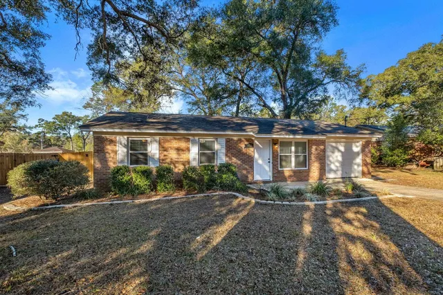$209,900 | 5660 Maple Forest Drive, Tallahassee, FL 32303