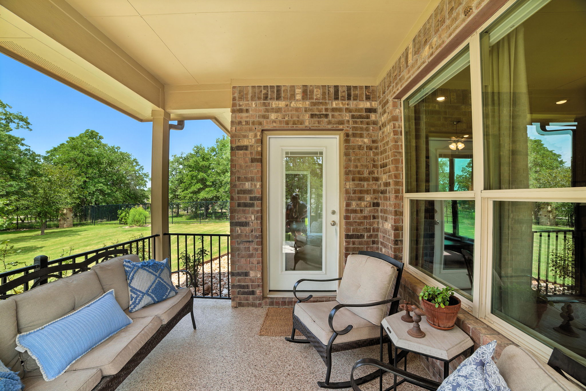 107 Tylee Circle Bastrop, TX 78602 - Photo 33 of 40 View of patio with outdoor lounge area