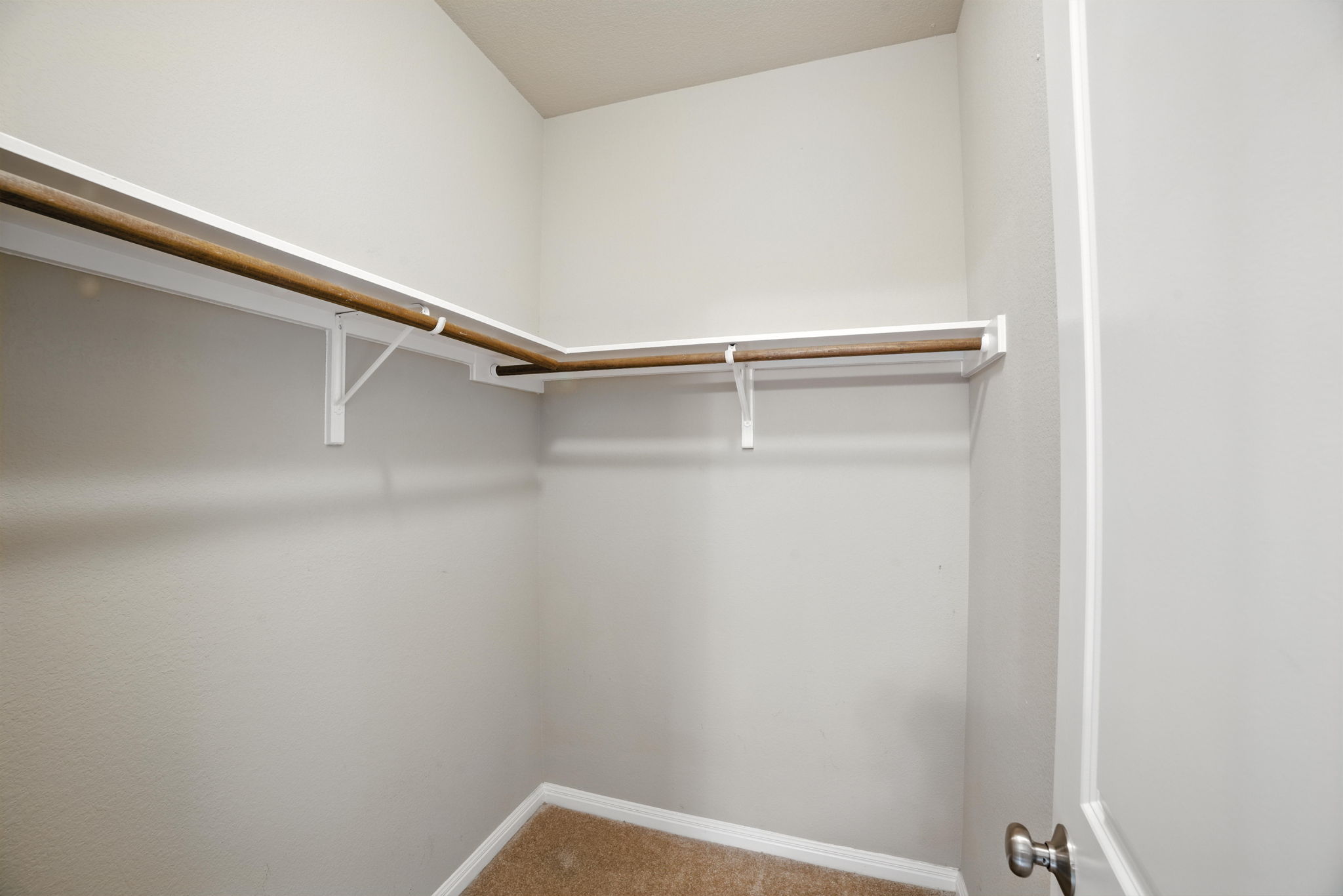 107 Tylee Circle Bastrop, TX 78602 - Photo 9 of 40 a close up of a white wall