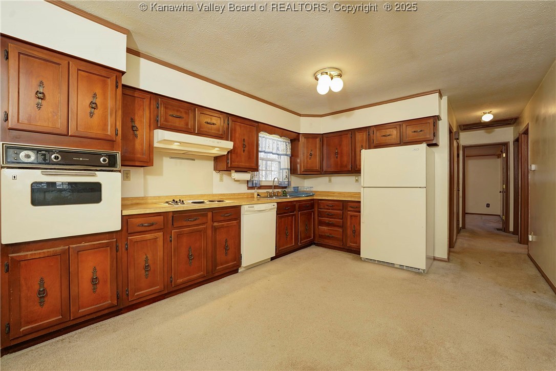 2677 Bills Creek Road Winfield, WV 25213 - Photo 6 of 24 Gallery Image 6