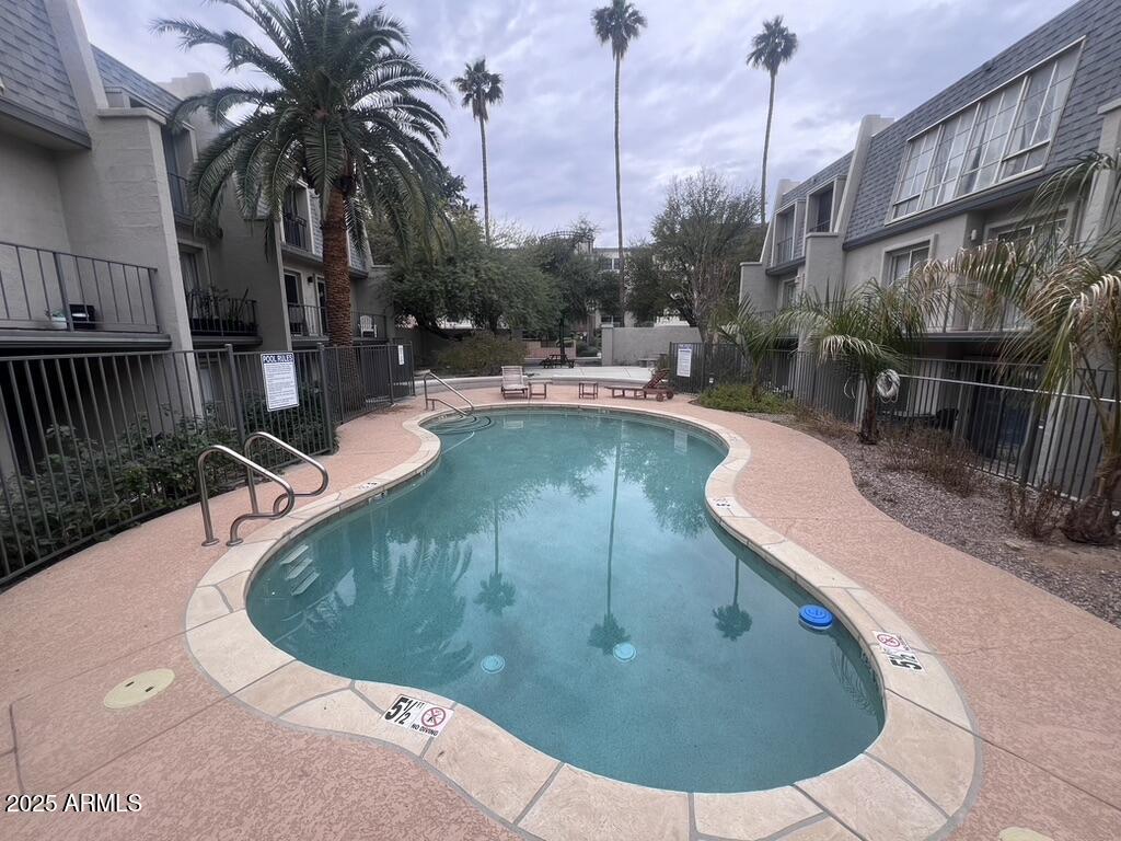 1010 East Osborn Road, Unit A Phoenix, AZ 85014 - Photo 3 of 39 DA95ACFD-6001-486B-9F8C-9FF0569D8D64_1_1