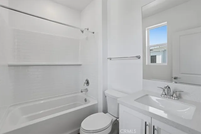 $702,762 | 27317 Bear Creek Lane, Valencia, CA 91381