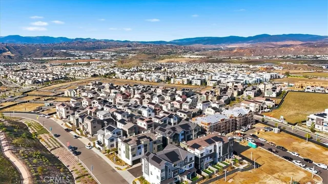 $702,762 | 27317 Bear Creek Lane, Valencia, CA 91381