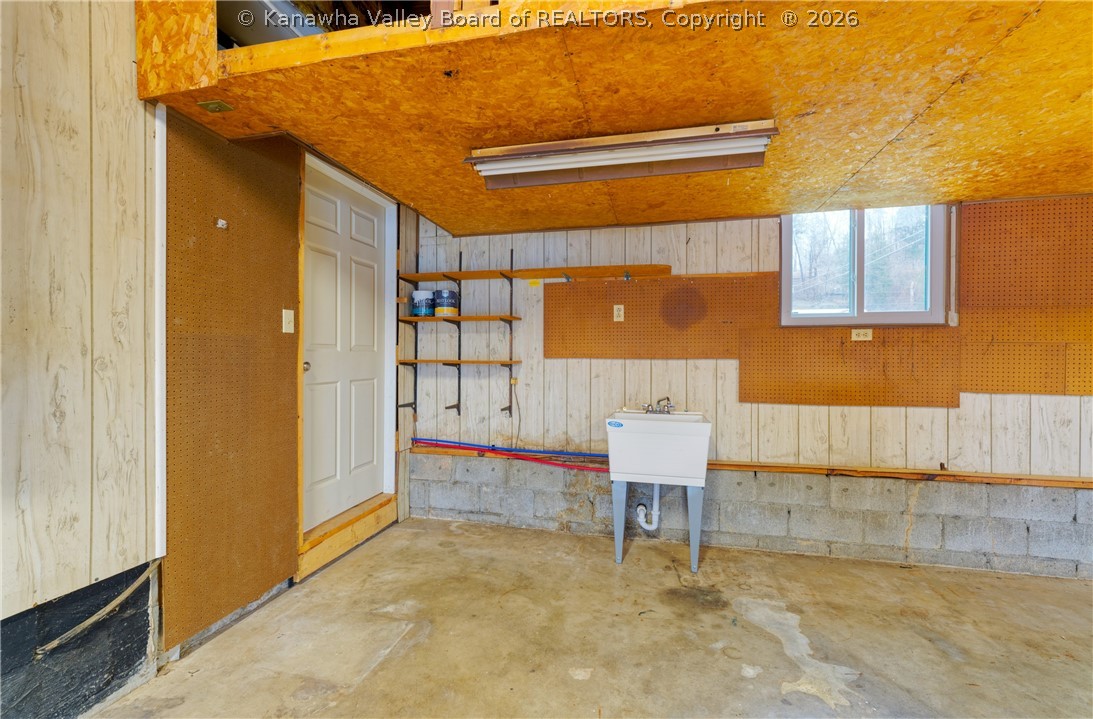 106 Greer Street Ripley, WV 25271 - Photo 22 of 25 Garage