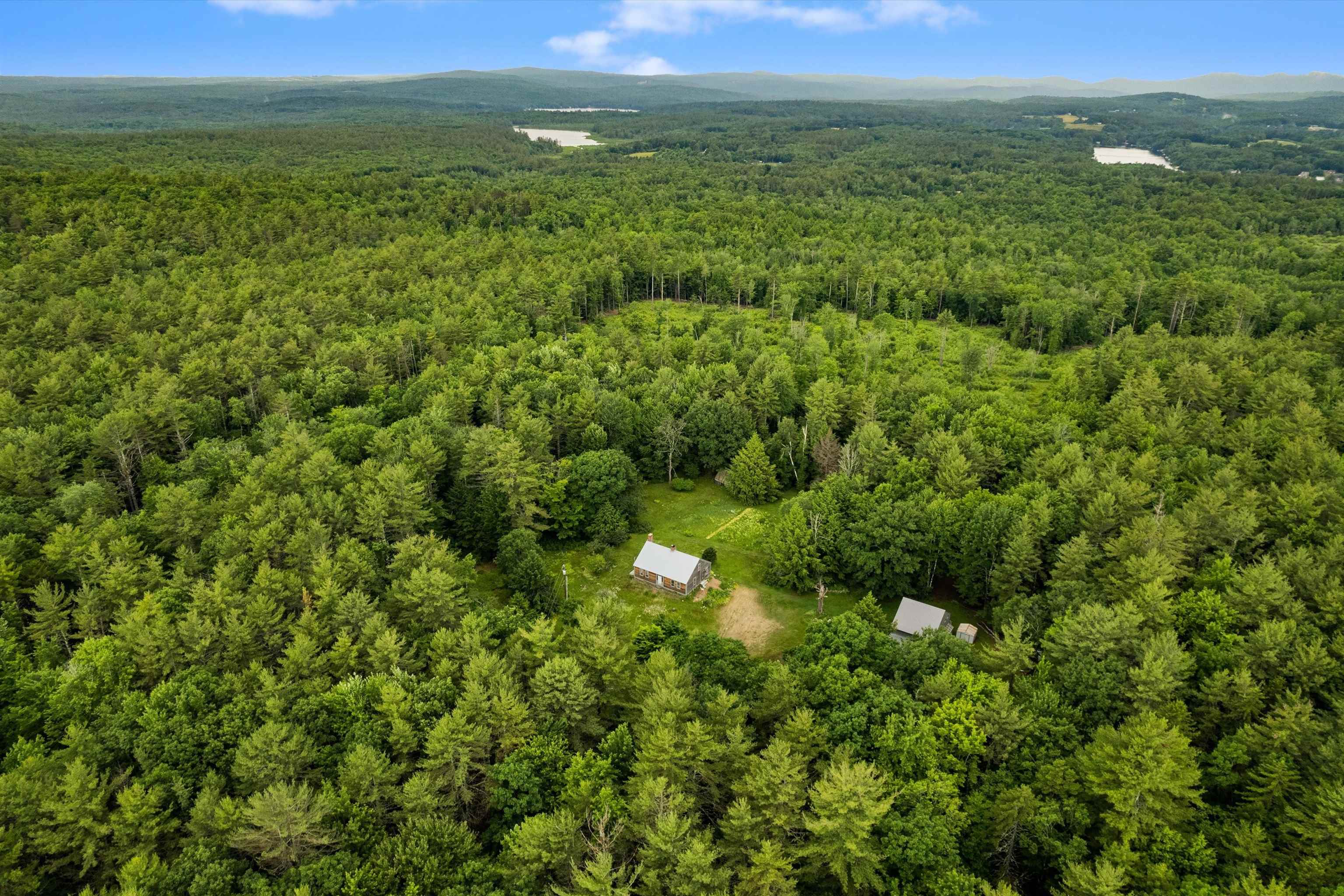 202 Pitman Road Barnstead, NH 03225 - Photo 16 of 40 Gallery Image 16