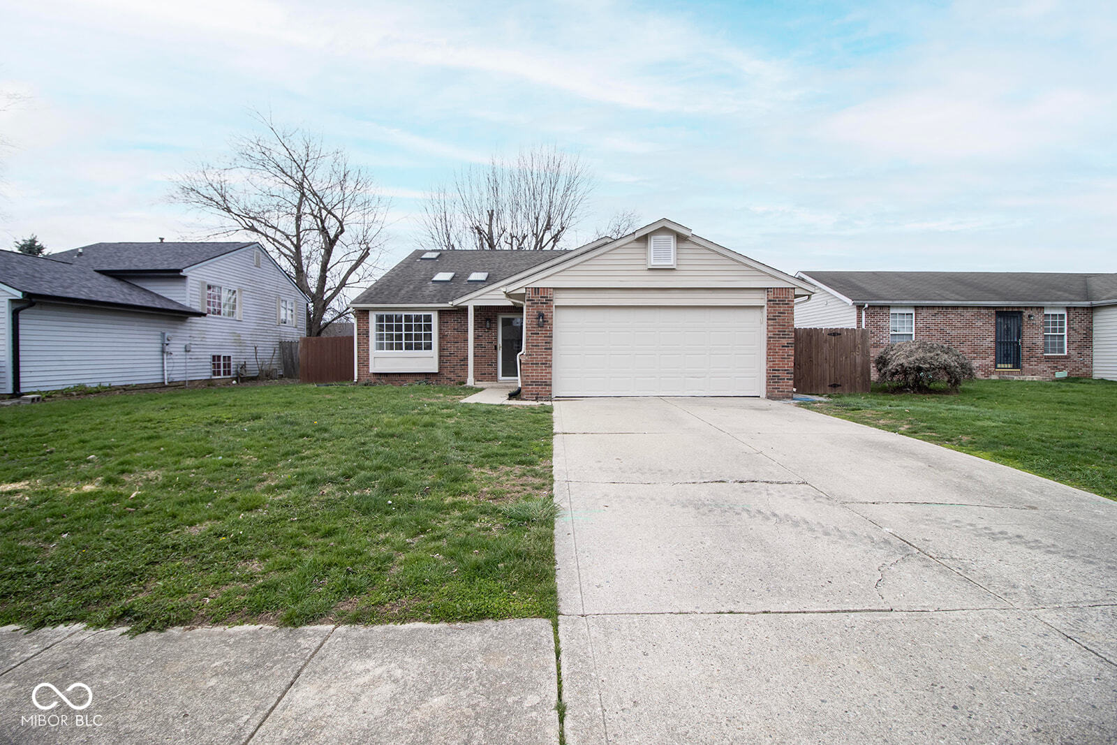 1311 Chesterfield Place Anderson, IN 46012 - Photo 2 of 47