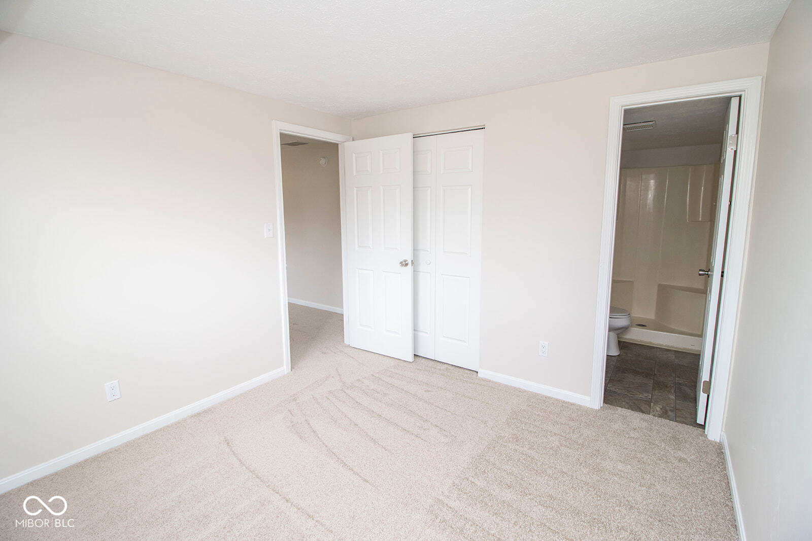 1311 Chesterfield Place Anderson, IN 46012 - Photo 34 of 47