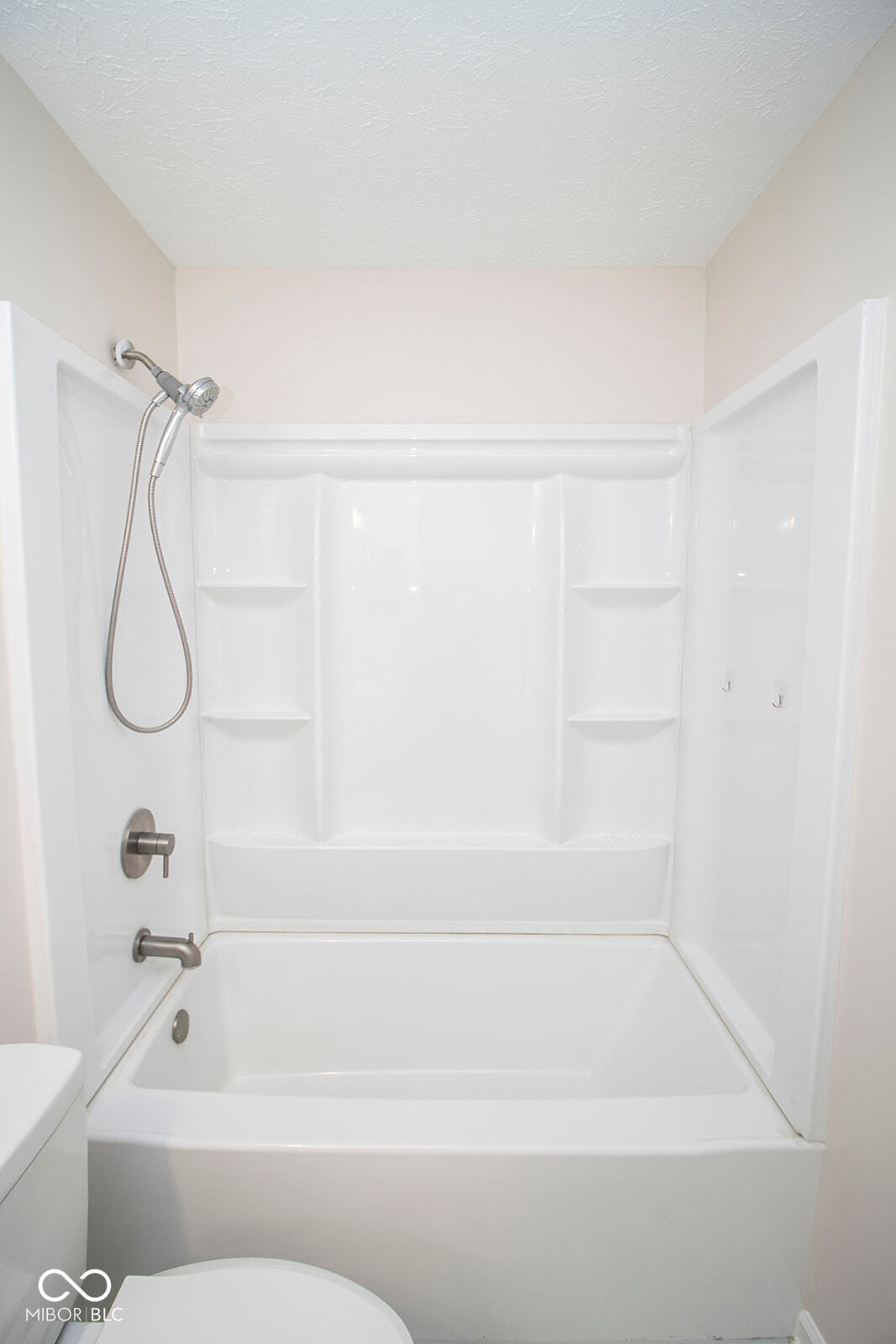 1311 Chesterfield Place Anderson, IN 46012 - Photo 42 of 47