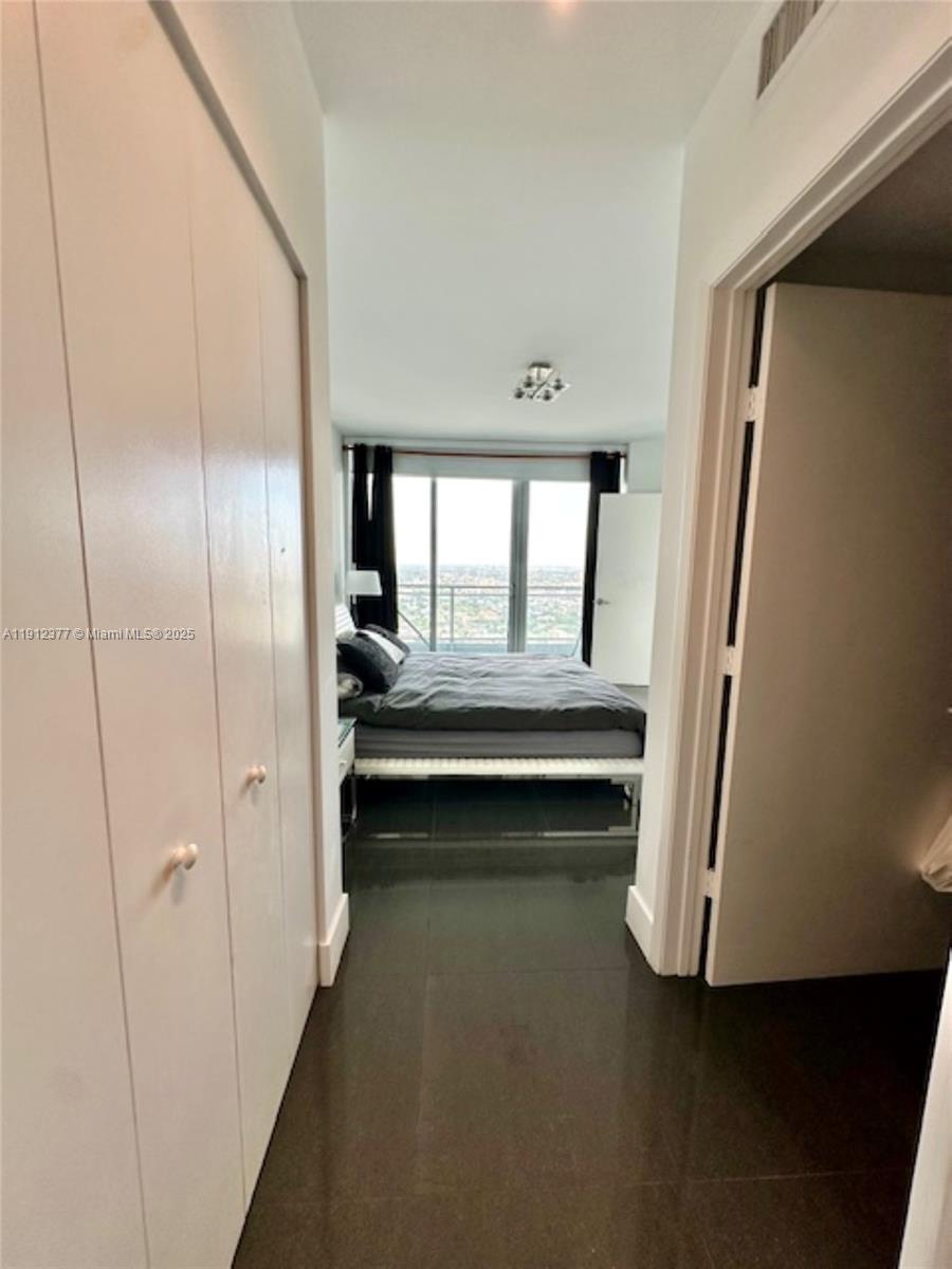 92 Southwest 3rd Street, Unit 4107 Miami, FL 33130 - Photo 13 of 30 a view of living room with a fireplace