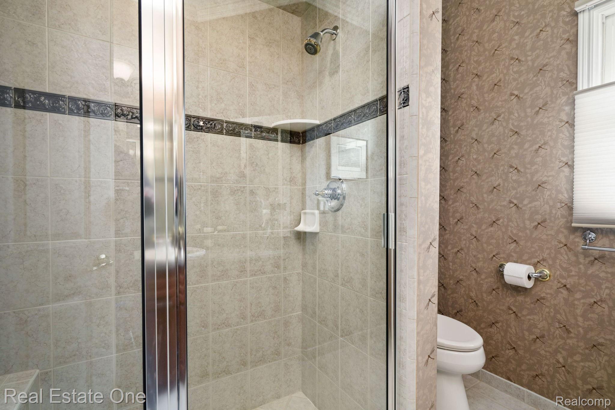 5144 Brecon Court Rochester, MI 48306 - Photo 20 of 51 21-web-or-mls-5144-Brecon-Ct-21.jpg