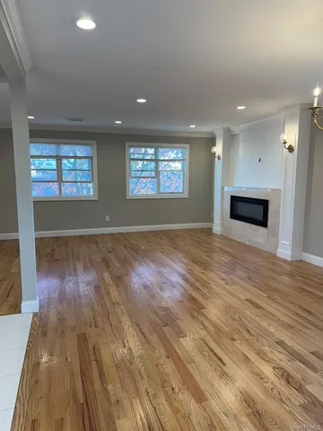 $3,900 | 60 Arlington Street, Unit 2, Mineola, NY 11501