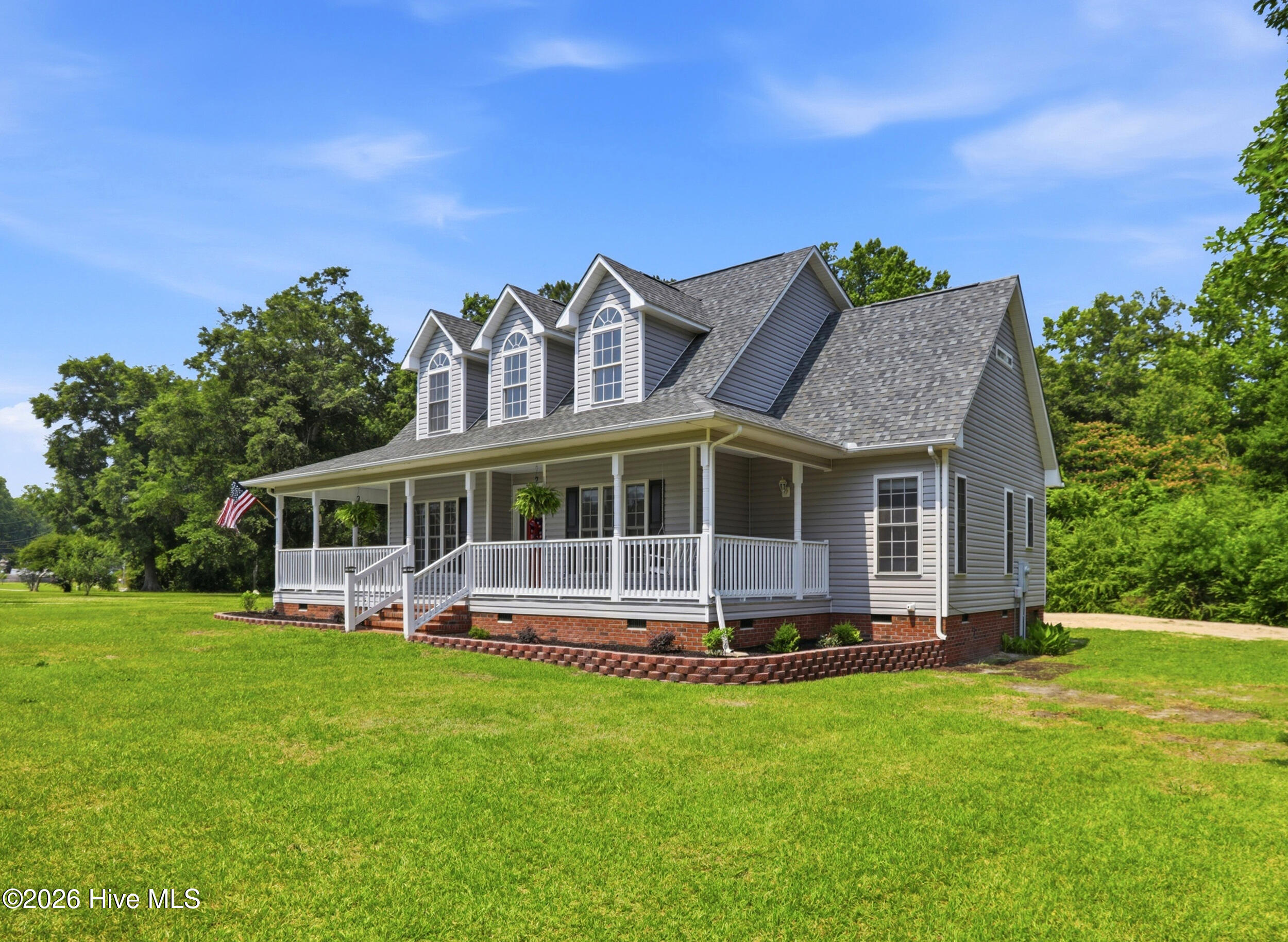 110 Baysden Road Chinquapin, NC 28521 - Photo 2 of 54