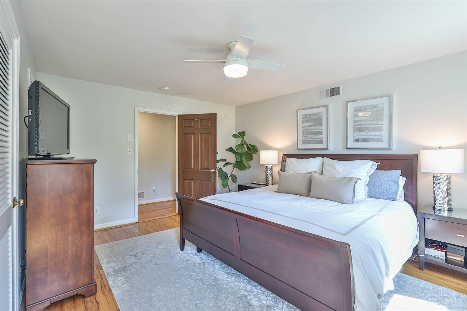 5305 Ivyfarm Road Cincinnati, OH 45243 - Photo 20 of 50