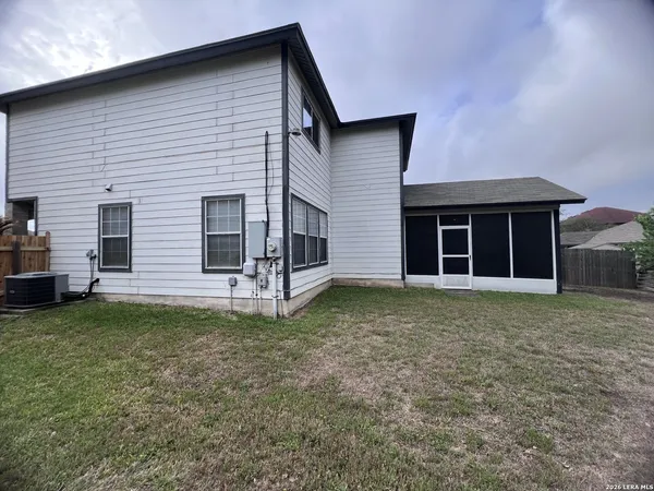 $1,595 | 6211 Meandering Trail, Converse, TX 78109